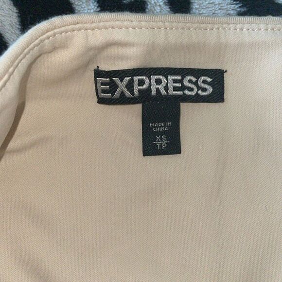 3/$15Express colorful sequin geometric Aztec print strapless mini dress XS - Picture 7 of 11